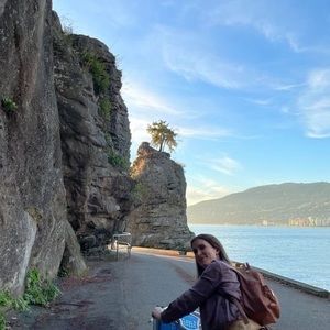 Meet your Posher, Lyndsay